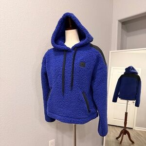 Under Armour Sherpa Cropped Hoodie